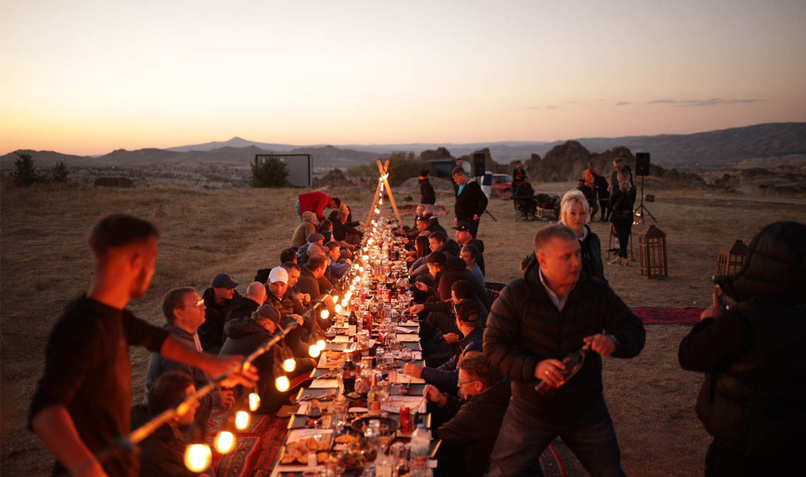 Günbatımı Vadide Piknik Konsepti (2)